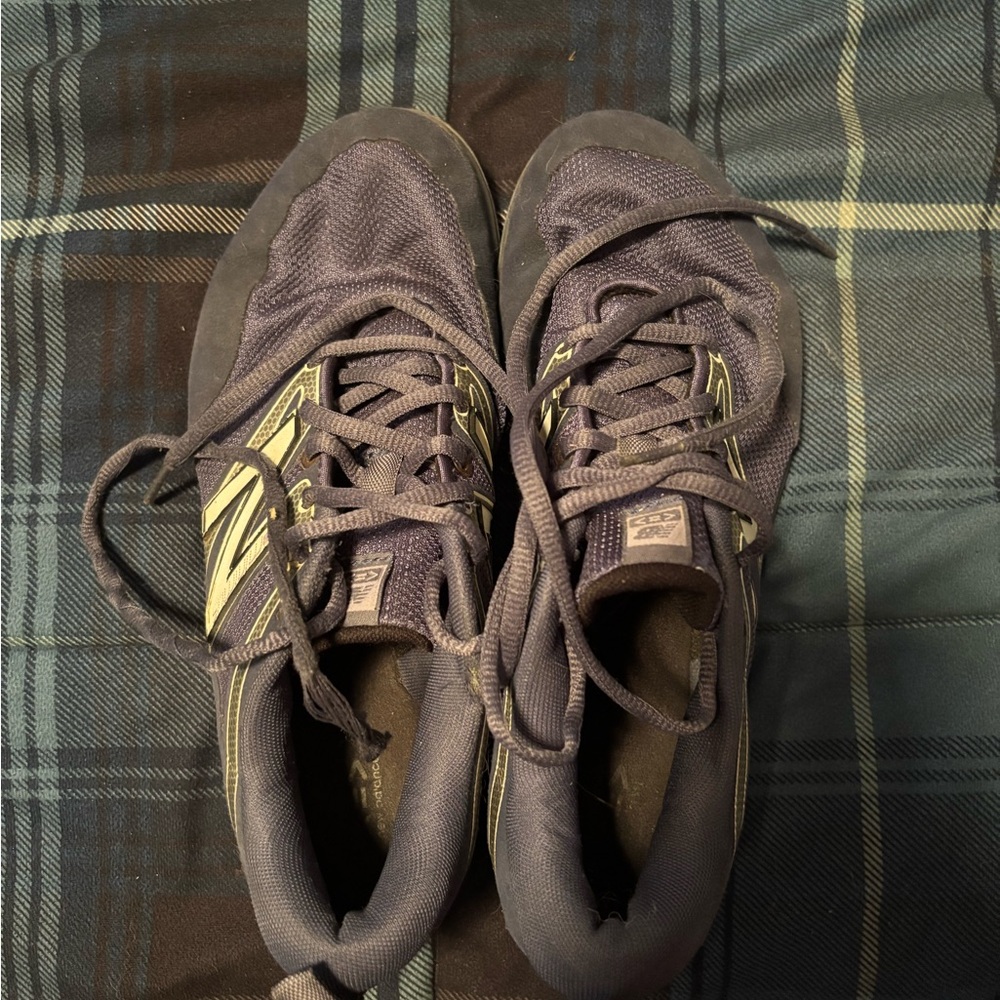 New Balance Womens Black and Gray Sneakers